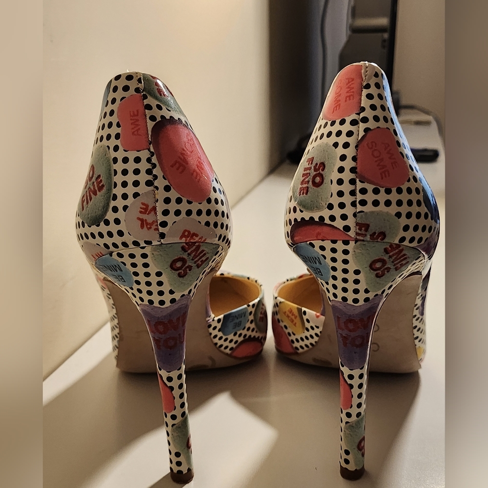 Jessica Simpson Claudette Stilettos - Picture 3 of 5